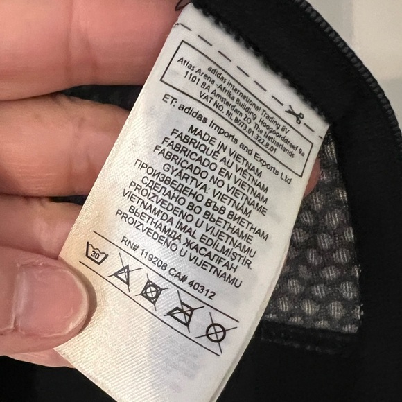 NHL Adidas quarter zip with hidden hood. Climastorm size XL (G100) - Picture 6 of 14